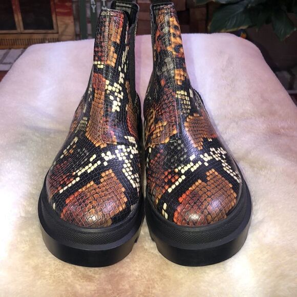 Circus by Sam Edelman 8.5 Snake Print Rare Colors Platform Boots - Picture 8 of 10